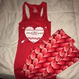 5 for $15 / LulaRoe Leggings with matching top !